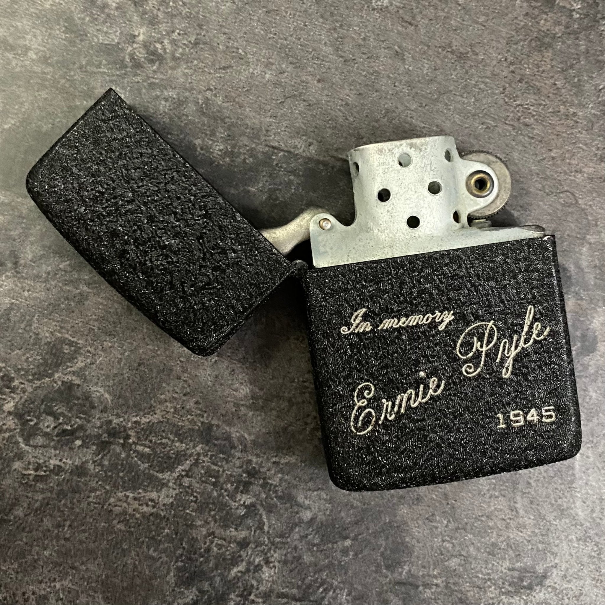 1945 ERNIE PYLE ZIPPO LIGHTER – Riley