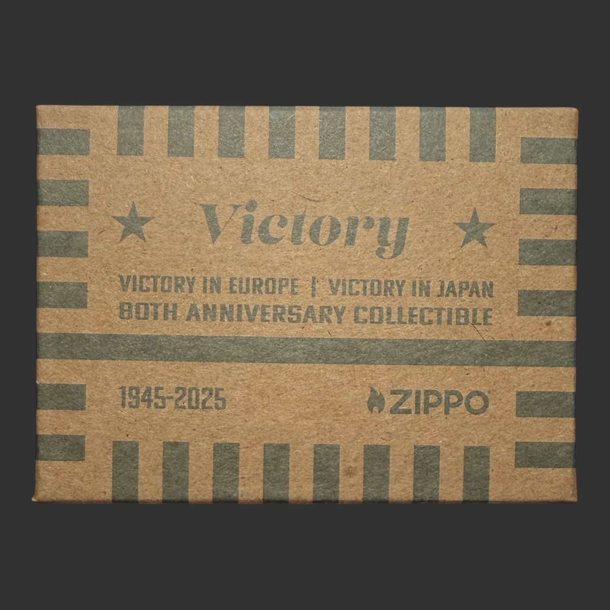 Zippo Victory 80th Anniversary Collectible gift box – kraft cardboard with olive stripe design, Victory in Europe and Victory in Japan text, 1945–2025 and Zippo logo