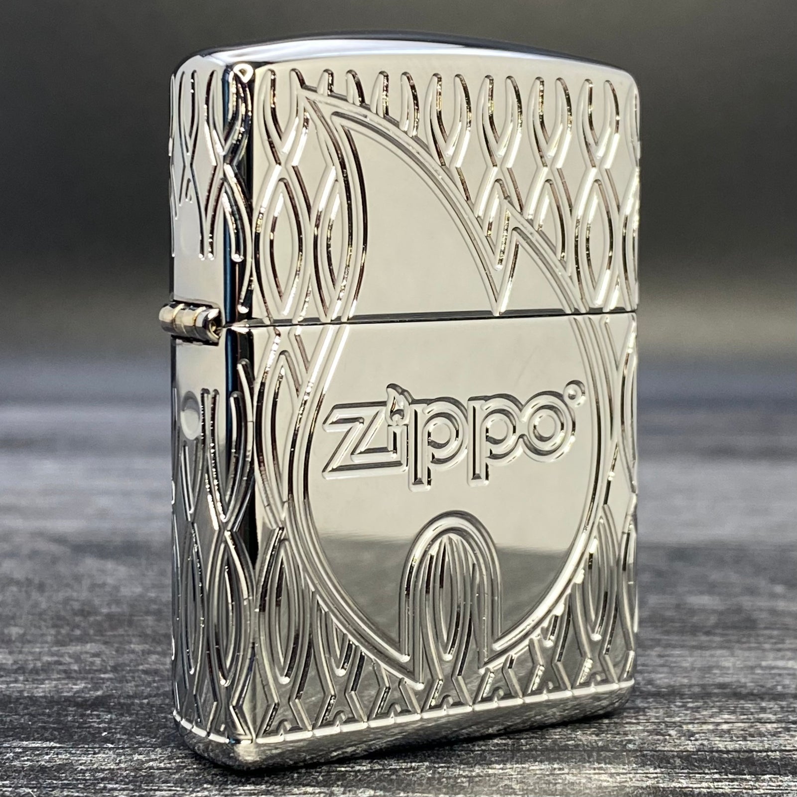 ZIPPO LIGHTER - Flame Design - Armor® - High Polish Chrome