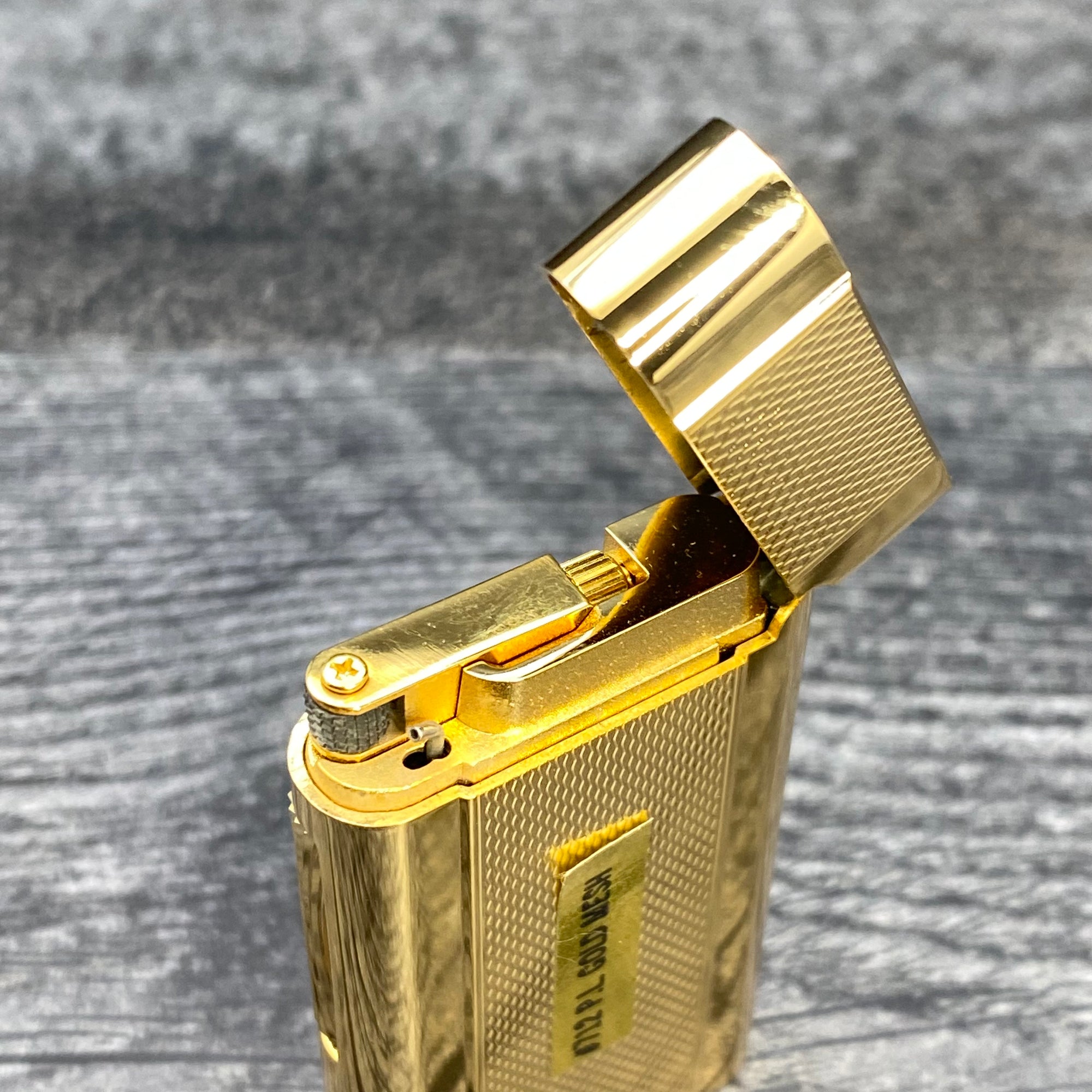 Vintage Zippo Contempo Pipe Lighter - Gold Mesh