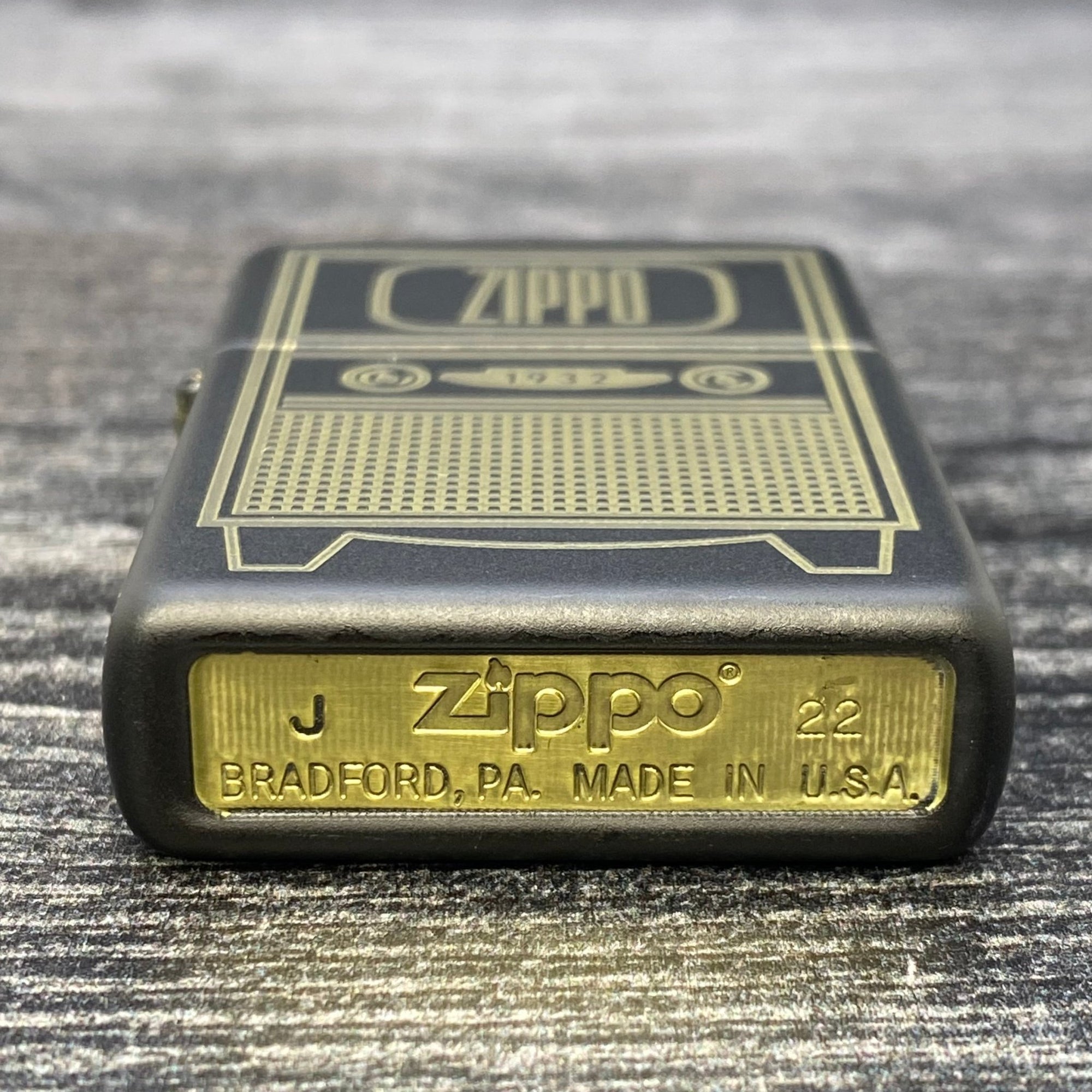 ZIPPO LIGHTER - Vintage TV - Black Matte - Riley's 66 LLC