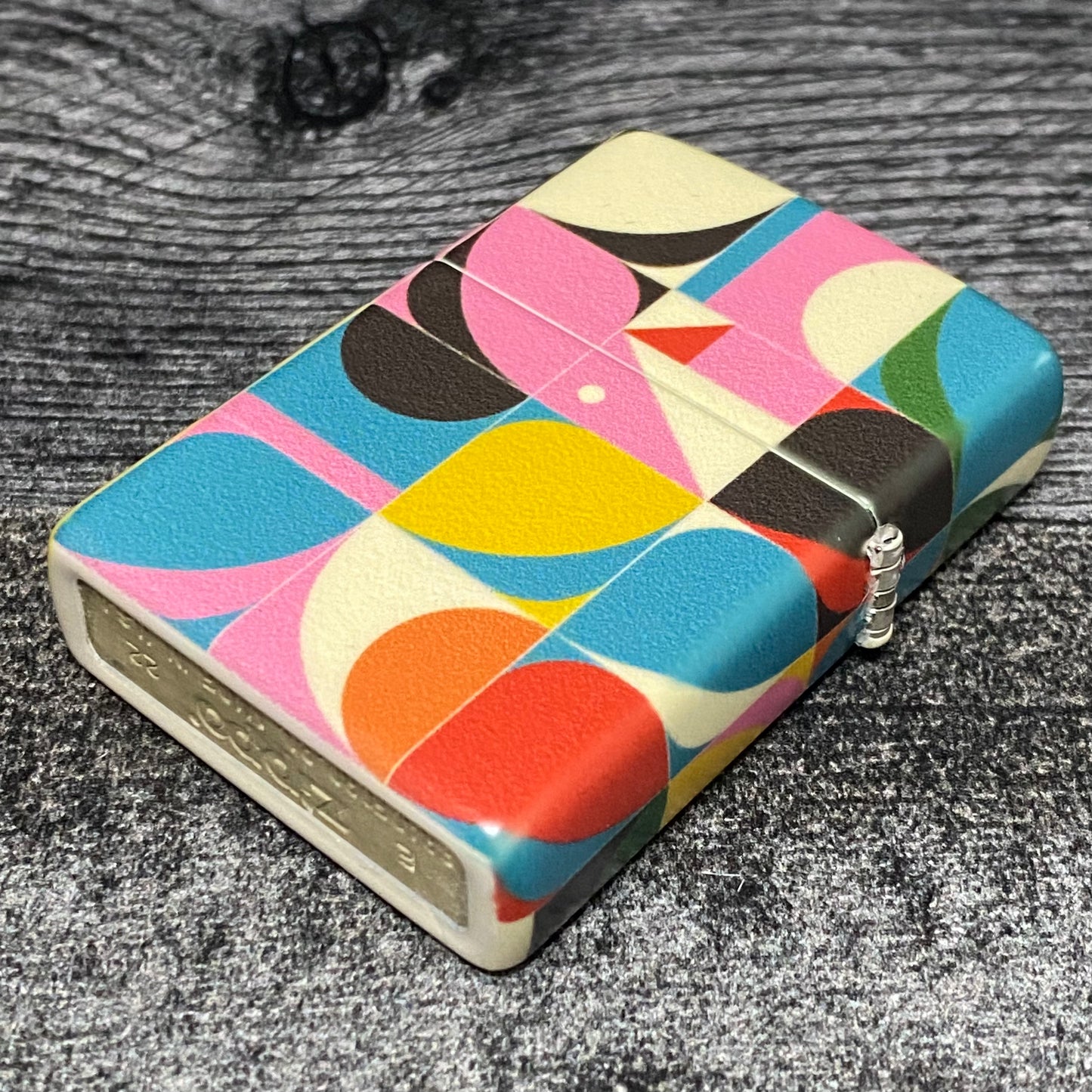 Zippo Lighter - Retro Shapes - 540 Color