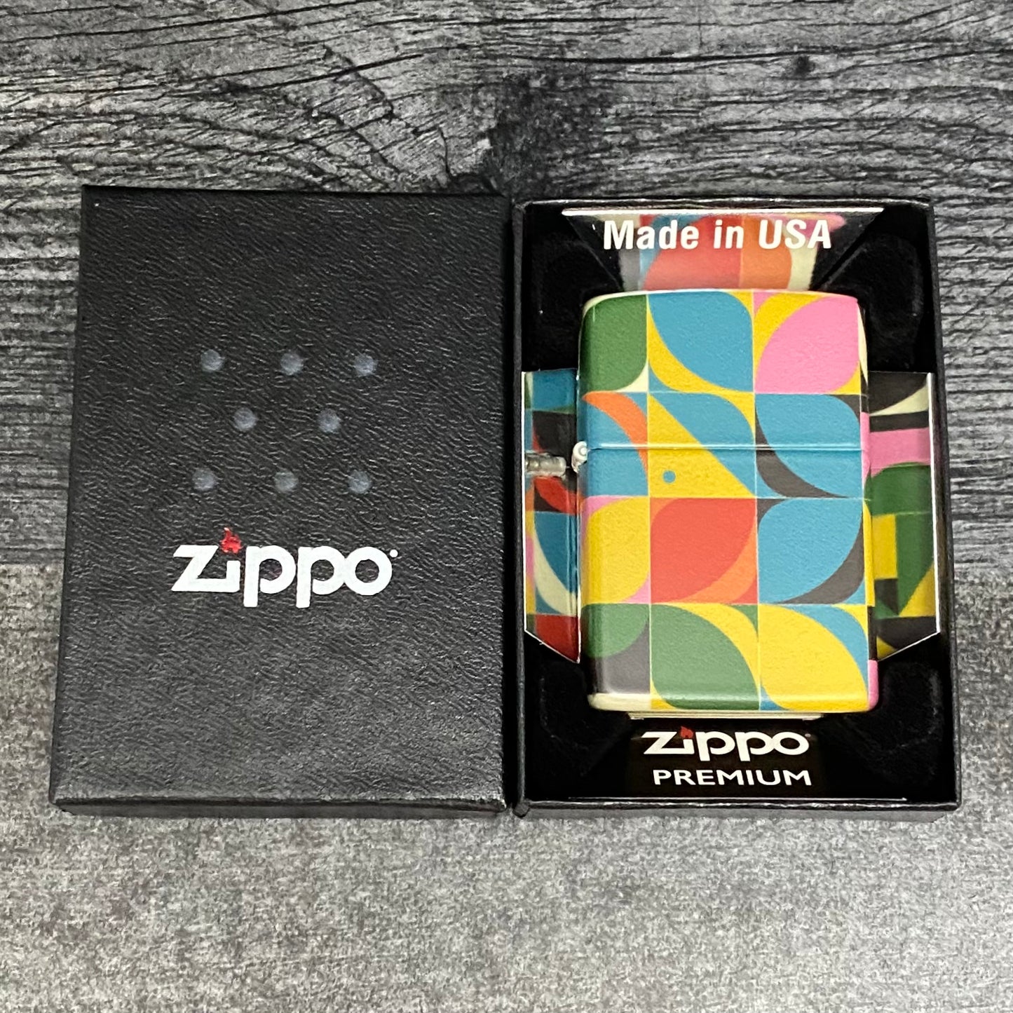 Zippo Lighter - Retro Shapes - 540 Color