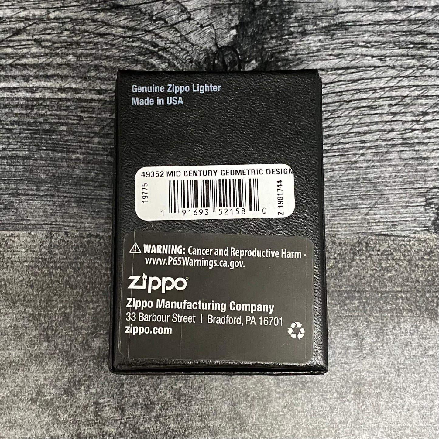 Zippo Lighter - Retro Shapes - 540 Color